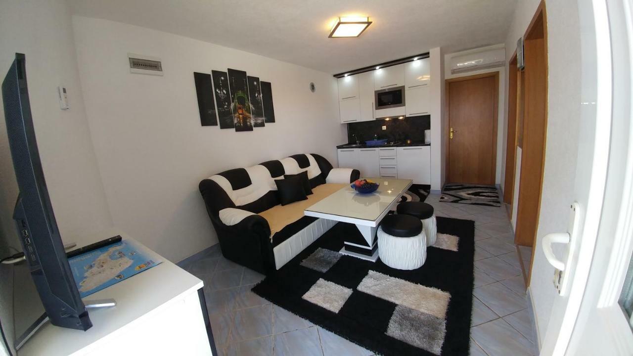 Apartments Ayla Vir Dış mekan fotoğraf