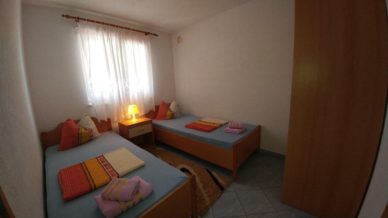 Apartments Ayla Vir Dış mekan fotoğraf